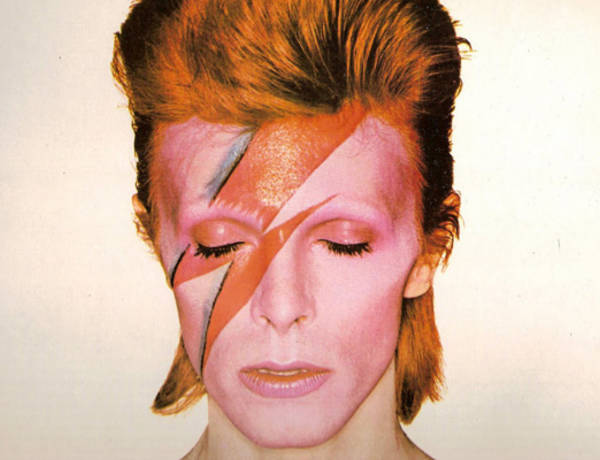 related article image - Egész Anglia David Bowie-t siratja