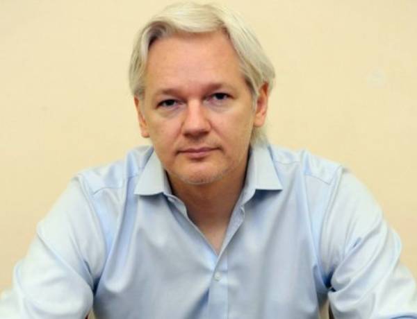 related article image - Assange ellen továbbra is érvényes a letartóztatási parancs